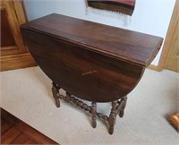 Solid Wood Drop Leaf Gate Leg Side Table