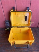Coleman Powermate Yellow Dry Box