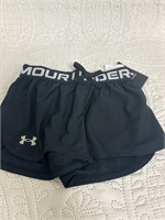 Under armor youth small shorts