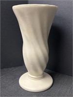 Hull USA Pottery Vase