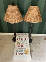 (2) Lamps & Sign Lot
