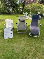 3 lounger chairs