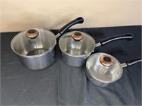 Paula Deen 3 pot set with lids