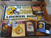 Green Bay Packer lot ornament mug Reggie Plaque