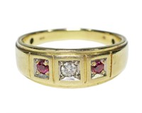 10K Yellow gold band inset with round brilliant