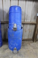 2 - Plastic barrel Waterers