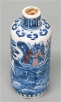 BLUE DECORATED CHINESE PORCELAIN SNUFF BOTTLE