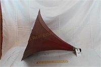 Phonograph Horn 1 7/8" Twist lock Fitter 22x24