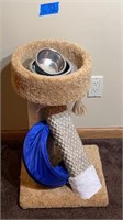 2’ cat tower , tunnel, food dishes