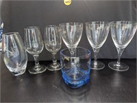 Mixed Glassware Lot  (Living Room)