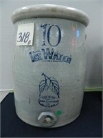 Red Wing 10 Gal. Ice Water Cooler w/ Ski Oval,