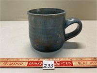 VERY NICE POTTERY COFFEE MUGS