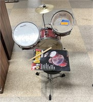 Mendini child size drum set