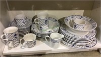 31 piece blue & white china set, Dynasty pattern,