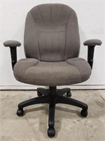 (D) COMPUTER CHAIR GREY FABRIC