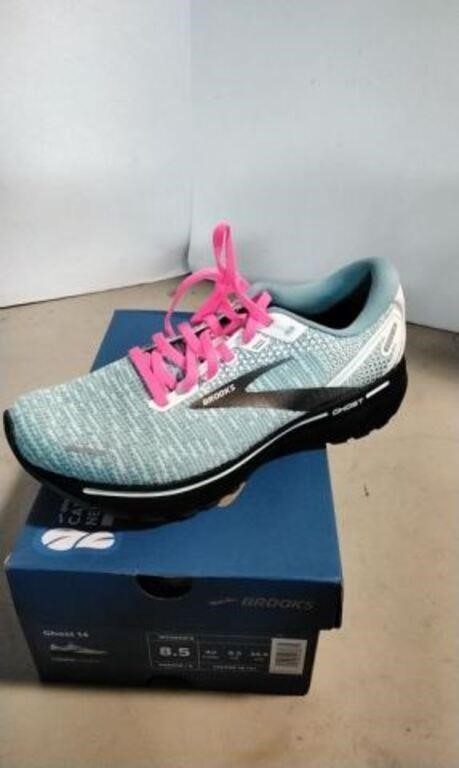 BROOKS RUNNING SHOES men and Womens