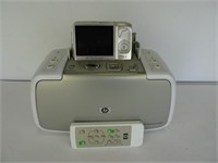 HP Digital Camera with Printer Docking Station -