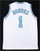 Muggsy Bogues Signed Jersey (Beckett)