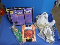 Giant Spider Web, Ghosts & more Halloween