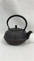 Antique Tetsubin Teapot Japanese cast iron B