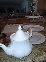 ROYAL ALBERT TEAPOT & 3 TIER PLATES (SEE 387)