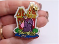 Rare LtdEd 05 Parade Dreams Disney Pin