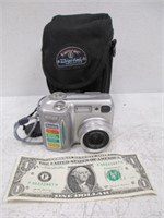 Nikon Coolpix 4300 Digital Camera w/ Case -