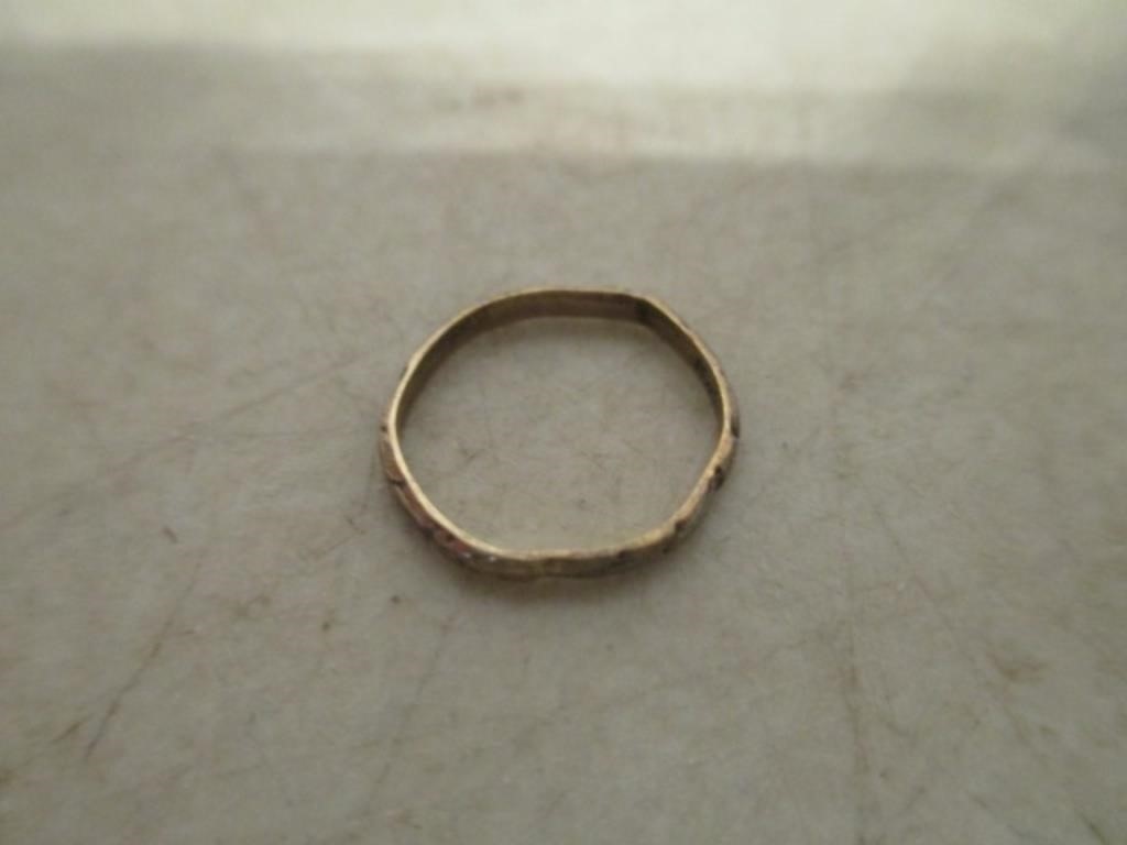 10K Marked Vintage Ring - .5 Grams .017 Oz