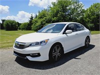 2016 Accord 4D Sport LOW MILES !