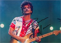 Autograph COA Bruno Mars Photo