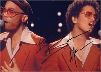 Autograph COA Bruno Mars Photo