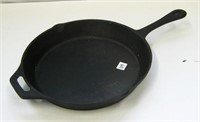 Cast Iron Fry Pan (11 inches across)