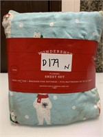 CHRISTMAS FLANNEL SHEETS (NEW)