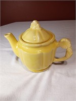 Shawnee Yellow Rosette 6.25" Teapot