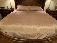 King Size Reversible Comforter Set