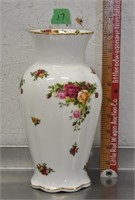 Royal Albert, Old Country Roses vase