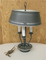 Vintage 3 Light Metal Table Lamp w/ Metal Shade