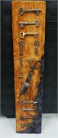 Collection Of Old Skeleton Keys & Scissors