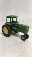 John Deere tractor 1/32 40 series ertl