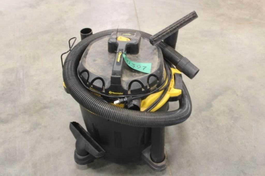 12 Gal 5.5HP Vac Master Commercial Vacuum