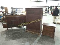 Queen Sleigh Bed, Chest of Drawers, & Night Stand