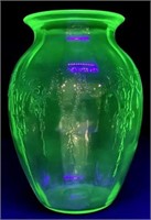 1930s Anchor Hocking Cameo Uranium Glass Vase