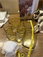VINTAGE GOLD IMPRESSIONS COOKWARE, NEVER USED