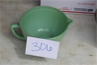 FIREKING MIXING BOWL, 8.25 DIA