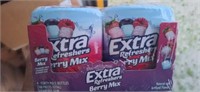 Pack of 4- 40ct tubf of extra berry mix gum