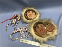 Lot with, 2 wall hanging, wooden masks of Alaskan