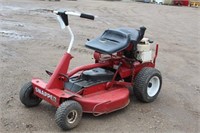 Snapper 30083 Riding Lawn Mower