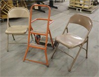 (2) Folding Chairs & Dolly/Step Ladder Combination