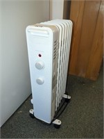 Mainstays Electric Radiator Heater on Casters
