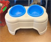 Dog Bowls ( NO SHIPPING)